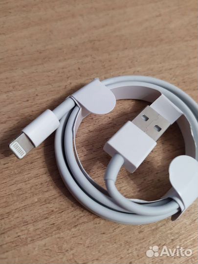 Новый шнур на iPhone