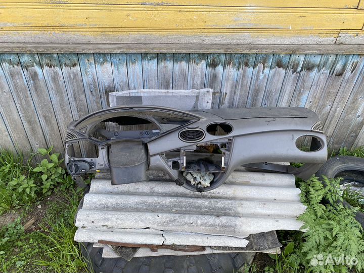 Торпедо форд фокус 1