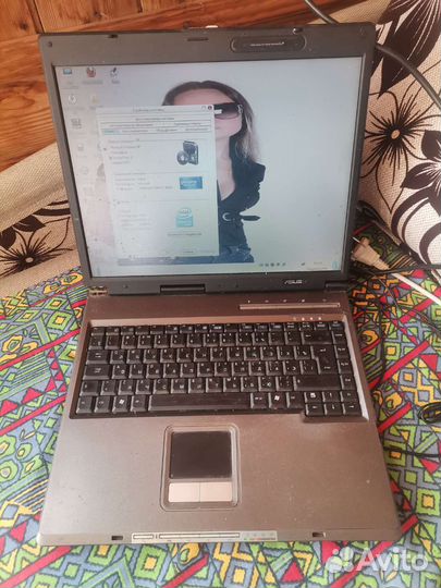 Ноутбук asus a3000