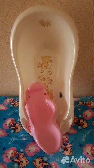 Ванночка для купания с горкой