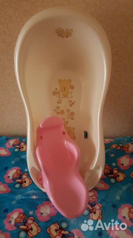 Ванночка для купания с горкой