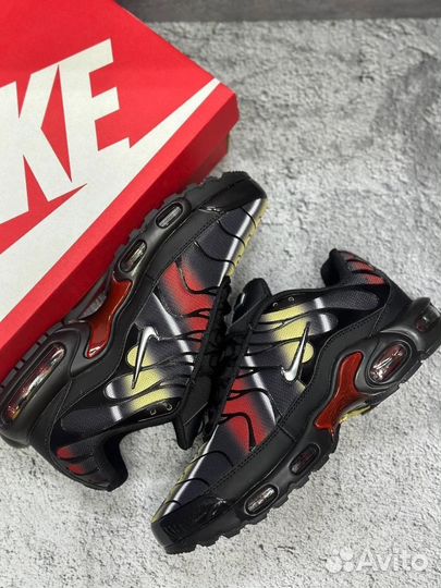 Кроссовки Nike air max tn plus