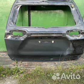 Крышка багажника Toyota rav4