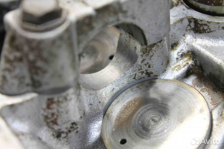 Головка блока цилиндров правая Infiniti M35