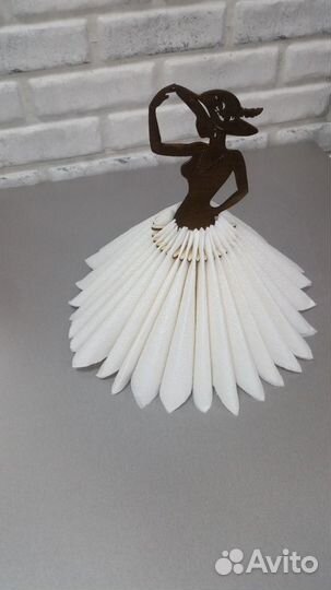 Салфетница на кухню, покрашенная, из фанеры