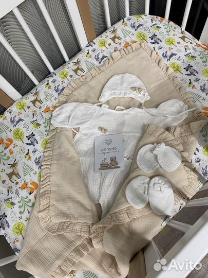 Муслиновый комплект на выписку