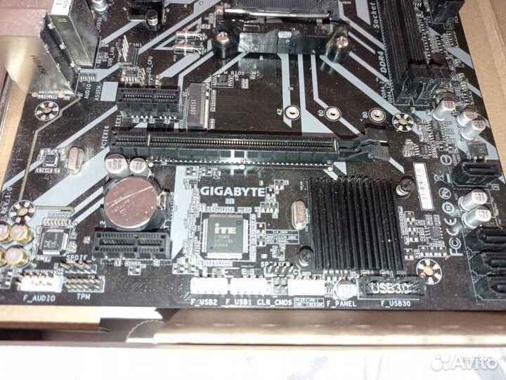 Gigabyte B450M S2H с дефектом (резерв Ивану)