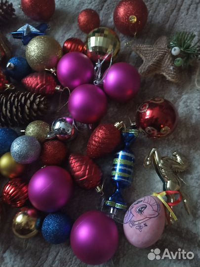 Новогодние украшения