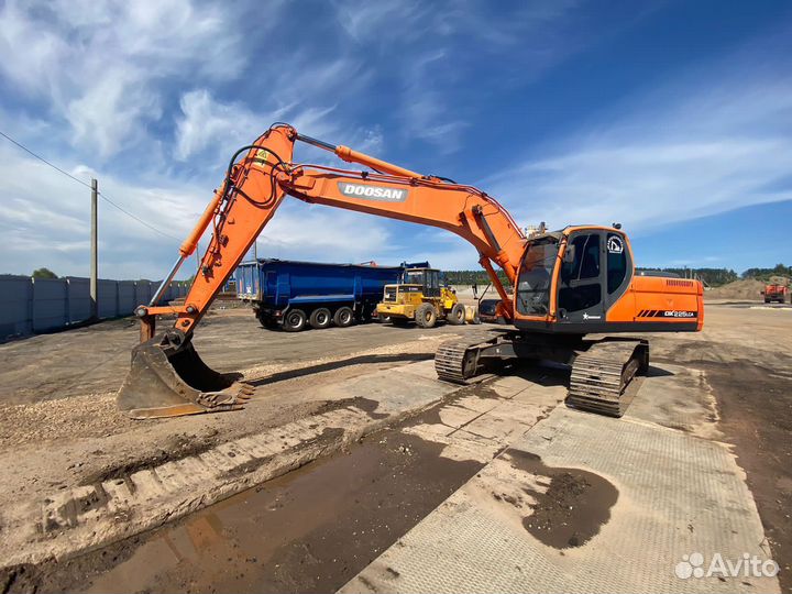 Гусеничный экскаватор DOOSAN DX225LCA, 2014