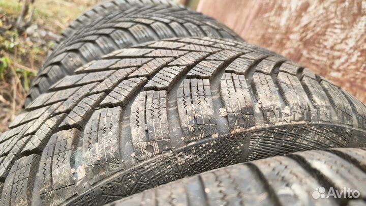 Continental WinterContact TS 860 215/45 R16