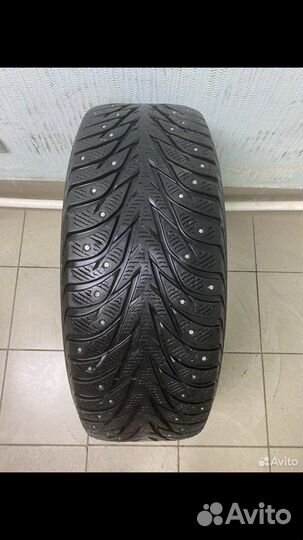 Yokohama Ice Guard Stud IG55 215/55 R17
