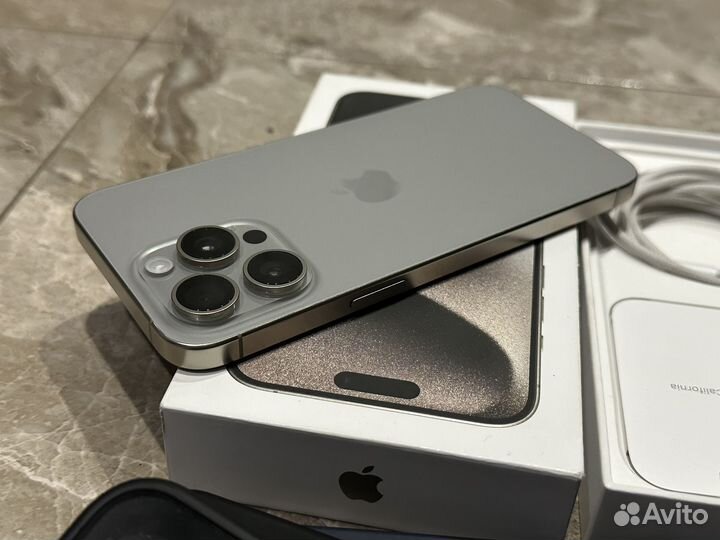 iPhone 15 Pro Max, 256 ГБ