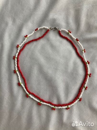 Ожерелье на шею из бисера