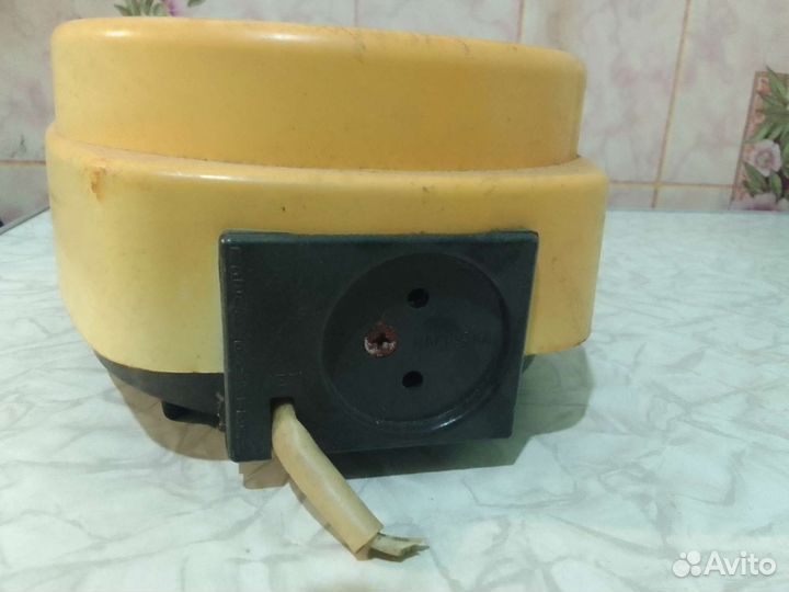 Стабилизатор напряжения