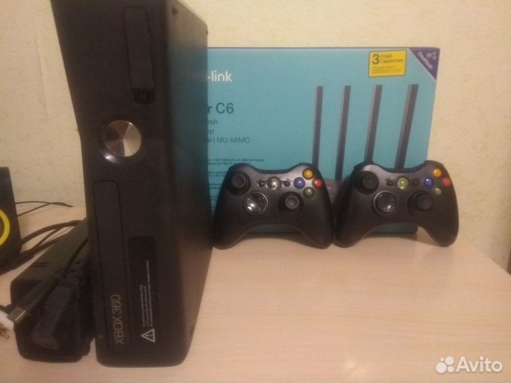 Прошитый Xbox 360 Slim Freeboot 250GB