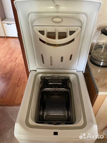 Стиральная машинка Hotpoint Ariston artf 1047