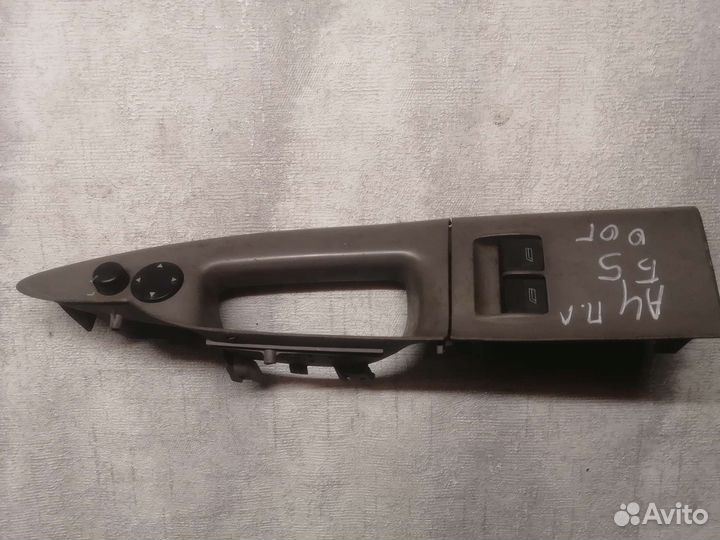 Кнопка стеклоподъемника Ауди А4 00г