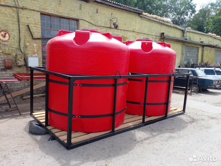 Емкость пластиковая в обрешетке под воду кас