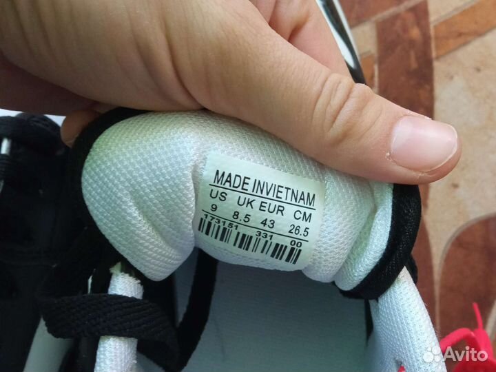 Кроссовки мужские 43 размер