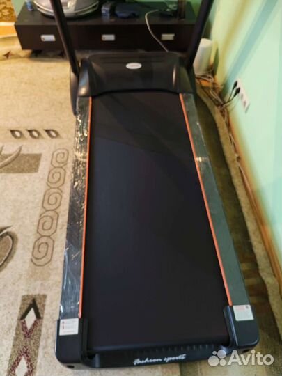 Беговая дорожка полупрофессионал UniixFit MX-990X