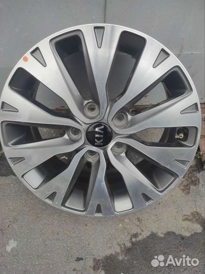 Диски 5x114.3 r16