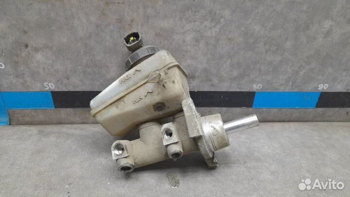Главный тормозной цилиндр Renault Logan 1 1.4 2007