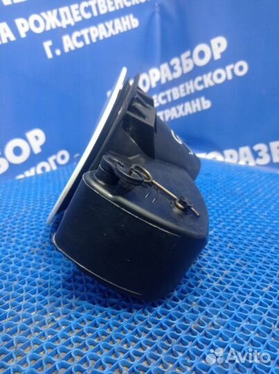 Лючок бензобака Ford Explorer внедорожник KX BDA