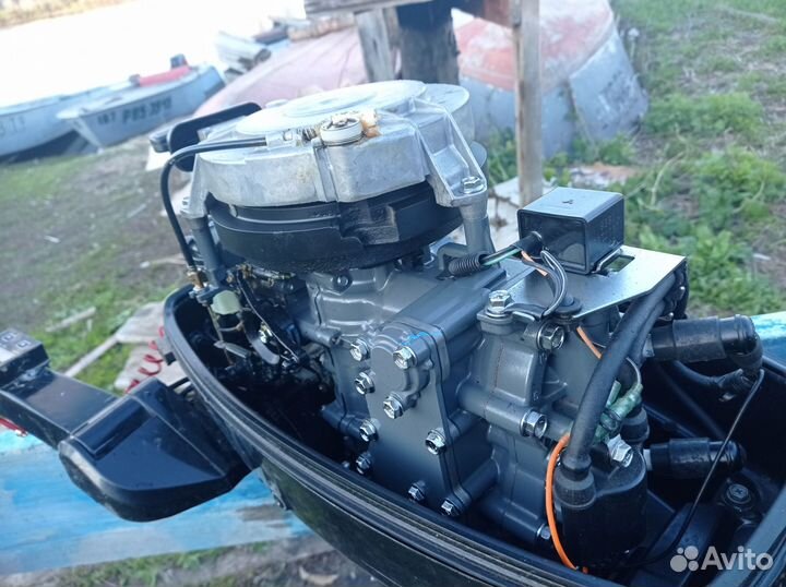 Лодочный мотор suzuki 15