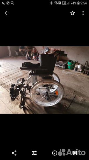 Инвалидная коляска