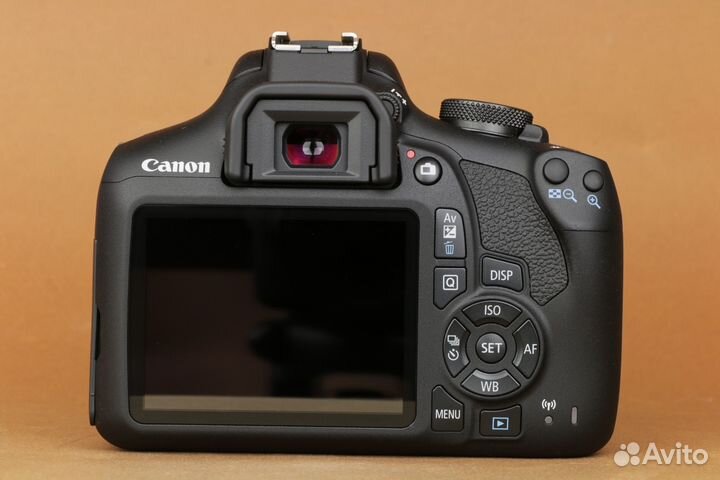 Canon EOS 2000D (id-51442)