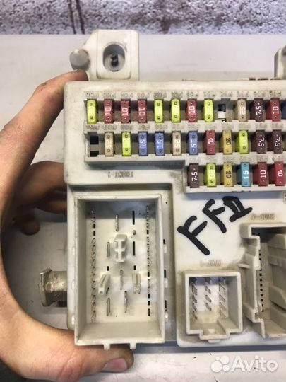 Блок предохранителей Ford Focus 2 купе 2006