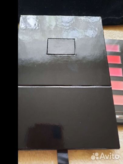 Палитра теней