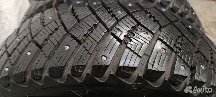 Goodyear Ultragrip Ice Arctic 185/65 R15 88T