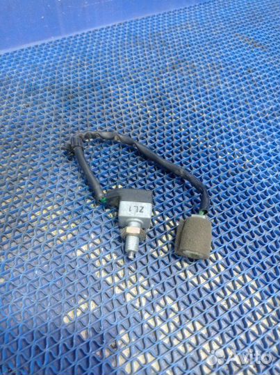 Датчик педали тормоза Hyundai Accent седан G4EC