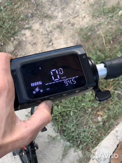 Почти новый электросамокат aovo s3 new