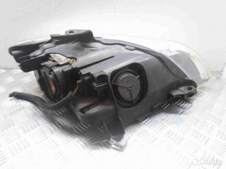 Фара левая Audi Q7