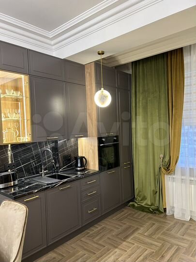 2-к. квартира, 98 м², 7/11 эт.