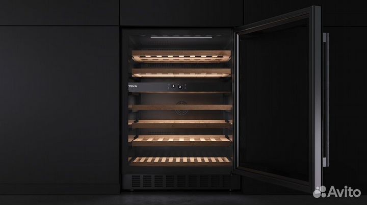 Винный шкаф встраиваемый teka RVU 20046