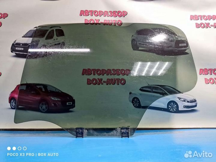 Стекло заднее левое Пежо 207