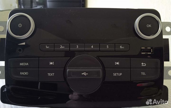 Штатная магнитола на renault kaptur 2021 года