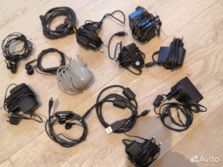 Зарядное устройство