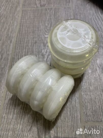 Продам колеса для роликов