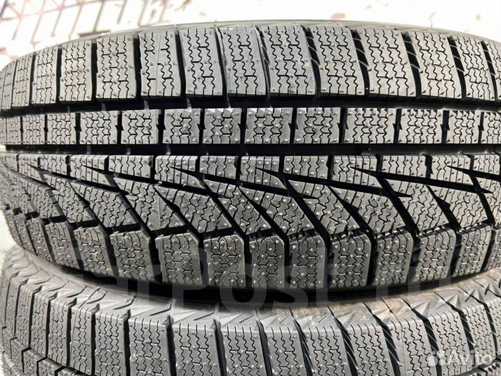 Hankook Winter I'Cept IZ W606 175/65 R15 84T