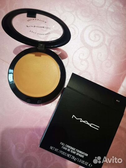 Компактная тональная основа MAC