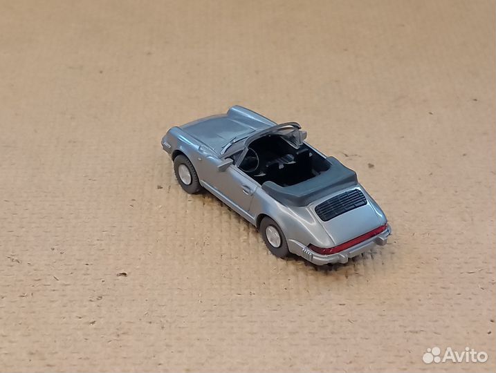 Porsche Carrera 3.2 (Type 911) 1974-1989. Cabrio
