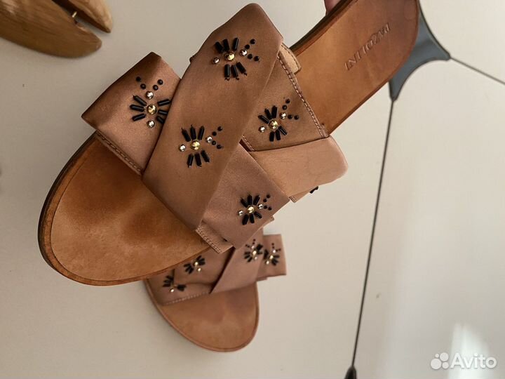 Carlo pazolini сандалии мюли шелк вышивка