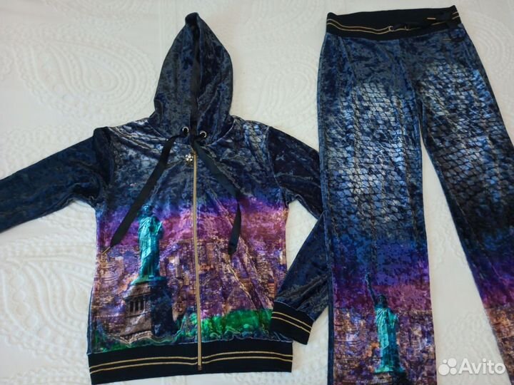 Бархатный костюм