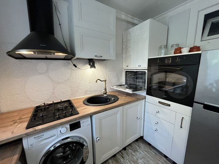 3-к. квартира, 72 м², 1/5 эт.