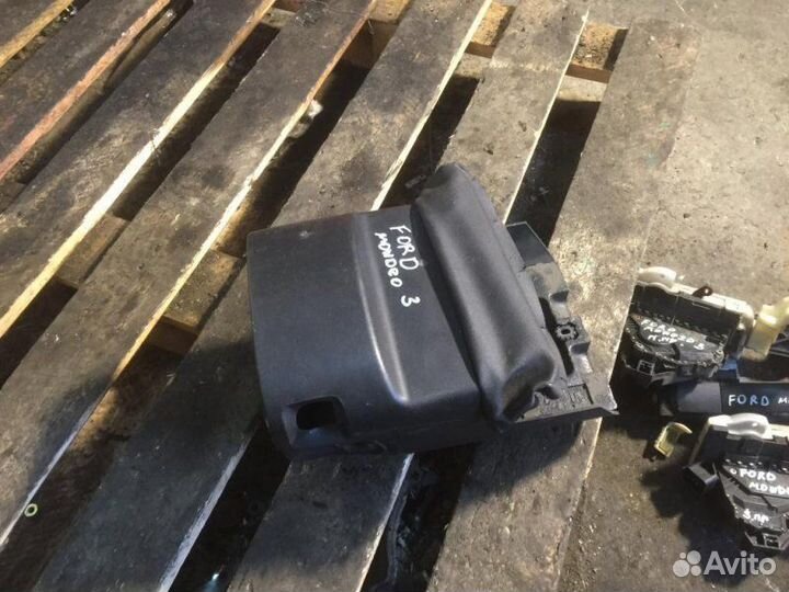Кожух рулевой колонки Ford Mondeo 3 1.8 chba