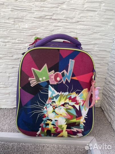 Портфель рюкзак школьный